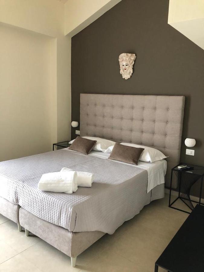 Villa Iiulia Hills ฟิวเมเฟรดโด ดิ ชิซิเลีย ภายนอก รูปภาพ